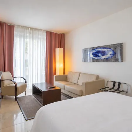 Aparthotel Near Koenigsallee & Hbf